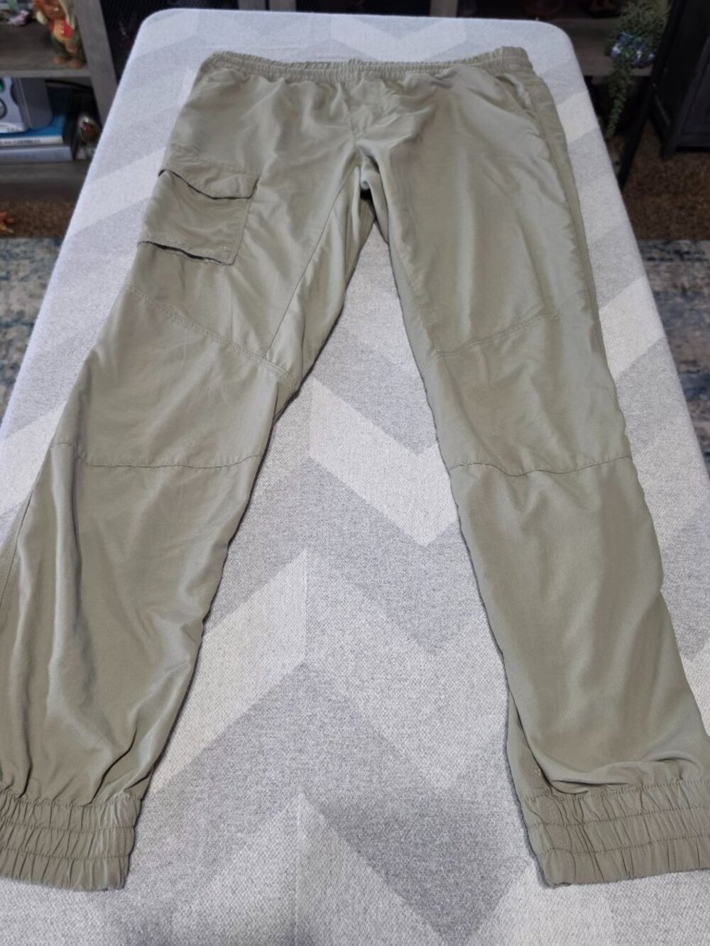 Columbia Womens Medium Beige Nylon Elastic Waist Cargo Jogger Pants